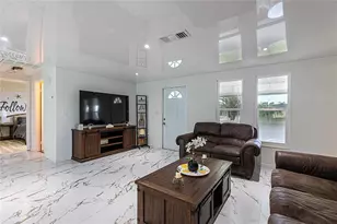 295 Annapolis Ln, Rotonda West, FL 33947 - Photo 5