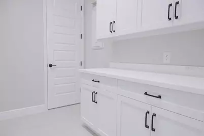 8100 Slipway Drive, Sarasota, FL 34240 - Photo 35