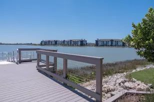 8100 Slipway Dr, Sarasota, FL 34240 - Photo 53