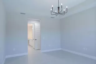 8100 Slipway Dr, Sarasota, FL 34240 - Photo 15