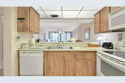 14255 Rosemary Lane #8216, Largo, FL 33774 - Photo 7