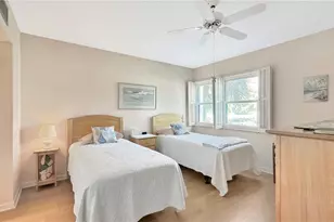 14255 Rosemary Ln, Largo, FL 33774 - Photo 15