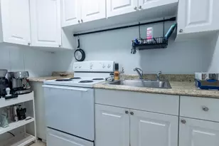 610 N East Ave, Sarasota, FL 34237 - Photo 5