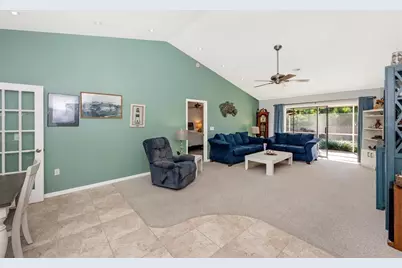 125 Englewood Garden Court, Englewood, FL 34223 - Photo 11