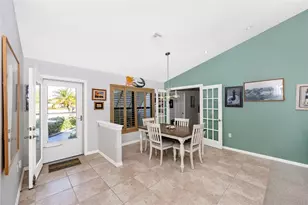 125 Englewood Garden Ct, Englewood, FL 34223 - Photo 7