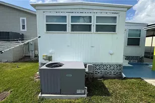 1704 Pennsylvania Ave, Bradenton, FL 34207 - Photo 15