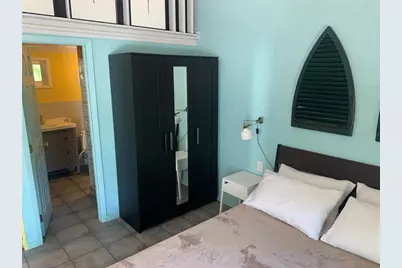 2525 Ashton Road, Sarasota, FL 34231 - Photo 3