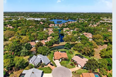 4964 Candlebush Circle, Sarasota, FL 34241 - Photo 3