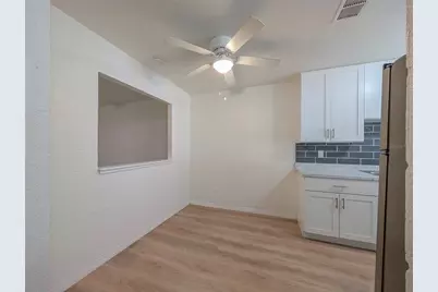 2422 11th Street W, Bradenton, FL 34205 - Photo 3