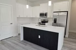 18382 Elgin Ave, Port Charlotte, FL 33948 - Photo 9