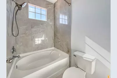 4980 Baraldi Circle #17-208, Sarasota, FL 34235 - Photo 13