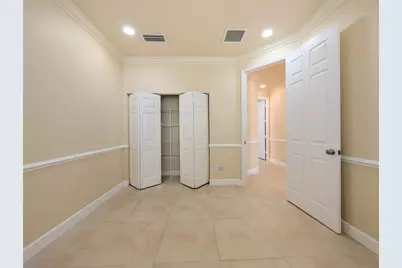 6507 37th Street E, Sarasota, FL 34243 - Photo 29