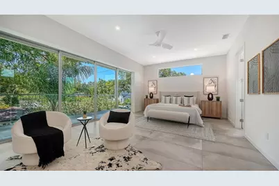 2010 Hyde Park Circle, Sarasota, FL 34239 - Photo 35