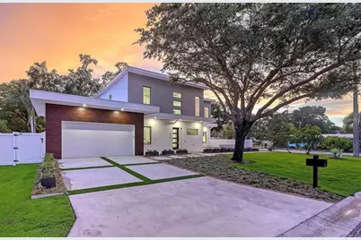 2010 Hyde Park Circle, Sarasota, FL 34239 - Photo 3