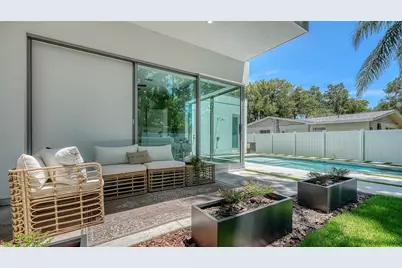 2010 Hyde Park Circle, Sarasota, FL 34239 - Photo 27