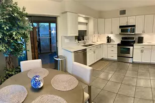 8626 54th Ave W, Bradenton, FL 34210 - Photo 9