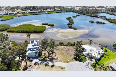 808 Suncrest Drive, Nokomis, FL 34275 - Photo 5