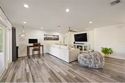 5025 Marsh Field Road, Sarasota, FL 34235 - Photo 9