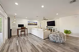 5025 Marsh Field Rd, Sarasota, FL 34235 - Photo 9