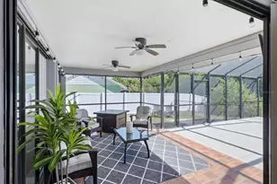 8421 Country Park Way, Sarasota, FL 34243 - Photo 33