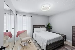 8421 Country Park Way, Sarasota, FL 34243 - Photo 25