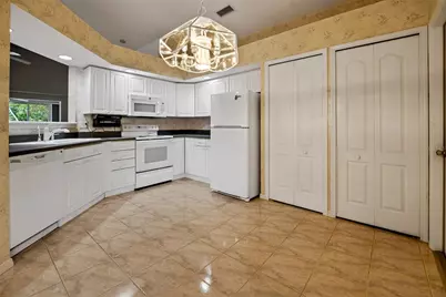 4436 Fern Drive #5, Bradenton, FL 34208 - Photo 7