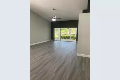 7132 Melrose Place, Bradenton, FL 34203 - Photo 3