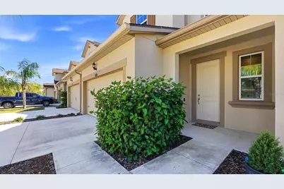 5710 Silverbridge Trail, Bradenton, FL 34211 - Photo 3