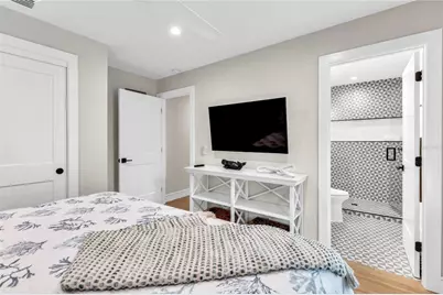 2208 Avenue A, Bradenton Beach, FL 34217 - Photo 15