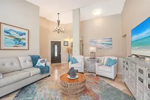 4831 Greencroft Rd, Sarasota, FL 34235 - Photo 9