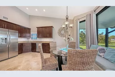 4831 Greencroft Road, Sarasota, FL 34235 - Photo 11