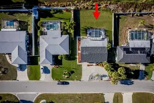 401 Sunnyside Dr, Venice, FL 34293 - Photo 3