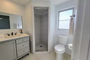 401 Sunnyside Dr, Venice, FL 34293 - Photo 27