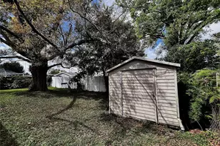 7808 N Woodlynne Ave, Tampa, FL 33614 - Photo 33