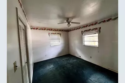 7808 N Woodlynne Avenue, Tampa, FL 33614 - Photo 11