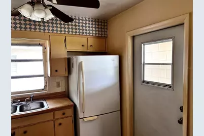 7808 N Woodlynne Avenue, Tampa, FL 33614 - Photo 9