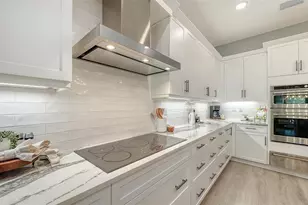 5018 Surfside Cir, Lakewood Ranch, FL 34211 - Photo 17