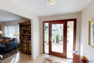 4952 Rutland Gate, Sarasota, FL 34235 - Photo 3