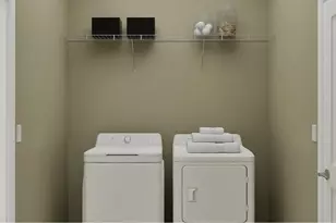 8117 St Kitts Cir, Englewood, FL 34224 - Photo 9