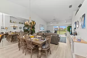 4639 Chapel Hill Dr, Sarasota, FL 34238 - Photo 11
