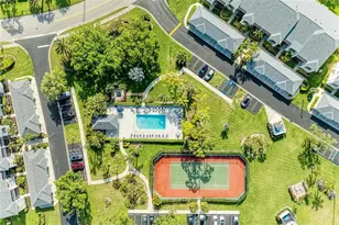 4639 Chapel Hill Dr, Sarasota, FL 34238 - Photo 3