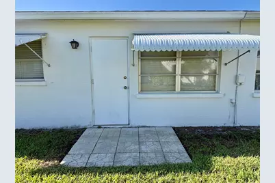2217 Hopkins Drive W, Bradenton, FL 34207 - Photo 17