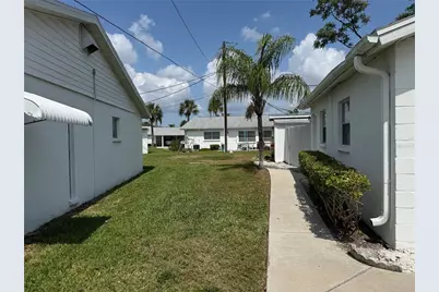 2217 Hopkins Drive W, Bradenton, FL 34207 - Photo 15