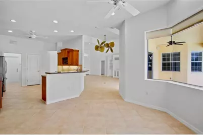 4975 Sabal Lake Circle, Sarasota, FL 34238 - Photo 13