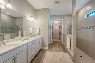 7872 Mainsail Ln, Sarasota, FL 34240 - Photo 35