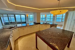 988 Blvd Of The Arts Blvd, Sarasota, FL 34236 - Photo 15