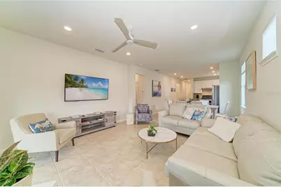 7013 Hanover Court, Lakewood Ranch, FL 34202 - Photo 25