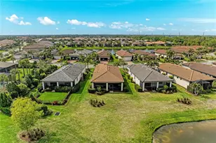 7013 Hanover Ct, Lakewood Ranch, FL 34202 - Photo 43