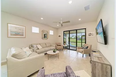 7013 Hanover Court, Lakewood Ranch, FL 34202 - Photo 23