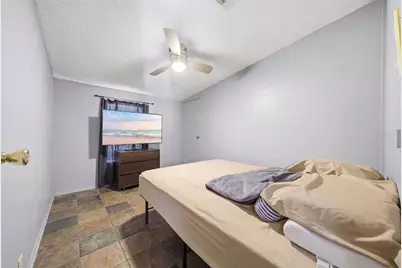 12513 Waltham Avenue, Tampa, FL 33624 - Photo 21